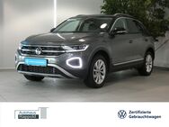 VW T-Roc, Style, Jahr 2023 - Blaufelden