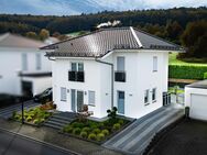 Junges Einfamilienhaus mit Stil und idyllischer Lage - Arnsberg