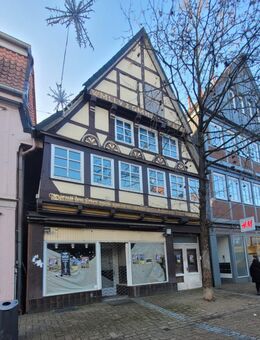 Historisches Wohn- und Geschäftshaus mit Potenzial in 1-A Lage von Celle - Celle