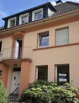 Ruhig aber doch mitten drin! Liebhaber-Stadtvilla auf weitläufigem Gartengrundstück in Gevelsberg - Gevelsberg
