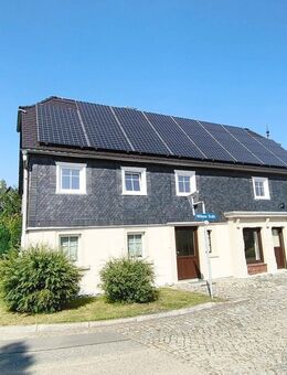 Einfamilienhaus in Neukirch, PV Anlage, Kernsanierung kurz vor Abschluss mit Nebengelass - Neukirch (Lausitz)