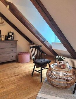 ausgebautes Dachgeschoss-Apartment im Zentrum von Landshut! - Landshut