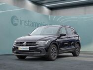 VW Tiguan, 2.0 TDI LIFE PRIVACY, Jahr 2022 - München