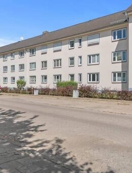 Preetz-Seenähe: Moderne 2-Zimmer-Wohnung - Preetz (Schleswig-Holstein)