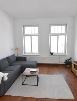 Balkon zum Hof und EBK - viel Platz in beliebter Wohngegend ! - Schwerin