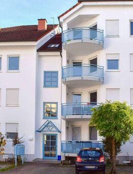 3 Zimmer mit Balkon und Blick ins Grüne, EBK, TG in Sandhausen nähe Stadion - Sandhausen