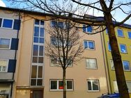 Zentrale 2,5 Zimmer Dachgeschoss Wohnung mit moderner Einbauküche - Kassel