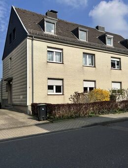 +++ IBF Immo +++ 1 - 2 FHS mit schönem Grundstück und Garage in Aachen - Brand! - Aachen