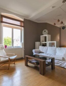 Striesen - hochwertige 1-Zimmer-Wohnung in repräsentativem Altbau - Dresden