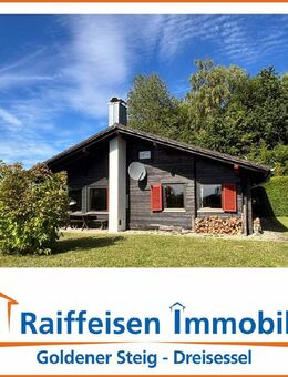 Gemütlicher, gepflegter Bungalow in ruhiger Aussichtslage/Sackgasse - Grafenau/Haus i. W. - Grafenau (Bayern)