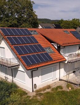 Modernes Einfamilienhaus Seenahe Wohnqualität - mit PV-Anlage und großem Grundstück - Öhningen