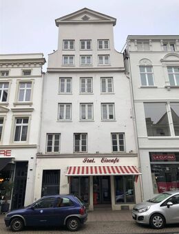 Historisches Gebäude im Zentrum von Lübeck mit verm. Gewerbeeinheit - Lübeck