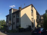 EITORF, schöne 3-Zimmerwohnung, ca. 70 m² Wfl., Balkon, zentrale Lage, Keller, Gäste-WC + Stellplatz - Eitorf