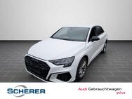 Audi A3, Sportback TFSI e S line 45 OPTIK-SCHWARZ PLUS, Jahr 2021 - Homburg