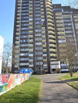 4 Zimmer Terrassenwohnung in Meschenich - Köln