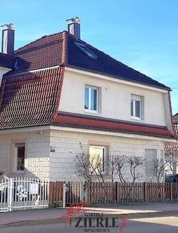 Gelegenheit - Vor einigen Jahren umfangreich renoviert! EFH, ebener, schöner Garten, 3 Stellplätze! - Göppingen