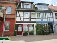 ENERGIEEFFIZIENTES HIST. STADTHAUS UMFANGR. RENOV. MIT BLICK AUF DEN KREIDEBERGSEE - LIEBHABEROBJEKT - Lüneburg