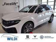 VW Touareg, 3.0 TDI R-Line, Jahr 2023 - Markdorf