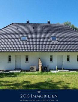 Frühstück im Clubhaus? Neubau Doppelhaus, Erstbezug, Blick auf den Golfplatz inklusive! - Garz (Rügen)