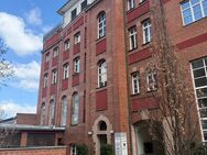 FabrikLOFT: OfficeHome mit Industrieflair + Balkon in begehrter Nordstadt-Lage - Nürnberg