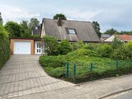 Familienfreundliches Einfamilienhaus mit großem Garten in bester Lage - Norderstedt