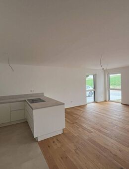 5,5-Zimmer-Erdgeschosswohnung mit Garten und Küche sucht einen Erstmieter - Bad Wimpfen