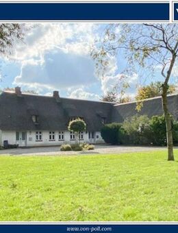 Resthof unter Reet mit Ausbaugenehmigung für 2 weitere Wohnungen - Süderlügum