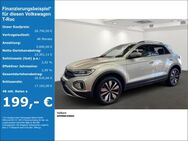 VW T-Roc, 2.0 TDI Move, Jahr 2023 - Velbert