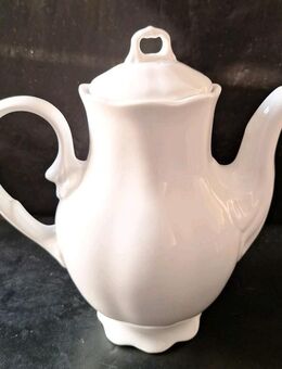 Porzellan Kaffeekanne Kanne Teekanne Deckel Gesamthöhe 23cm ca. 14cm Durchmesser - Essen