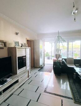 Energieeffizientes hochwertiges 3-Familienhaus in Neudorf-Platendorf - Sassenburg