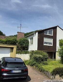 Freistehendes, geräumiges Einfamilienhaus in sonniger Aussichtslage - Aalen