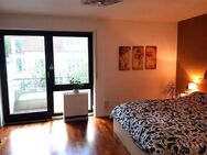 Großzügige und helle 2 1/2 Zimmer-Wohnung mit 2 Balkonen! - Sindelfingen