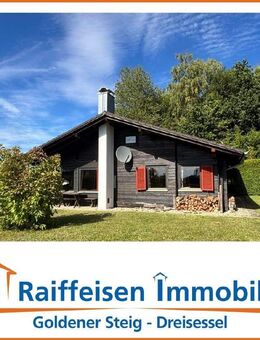 Gemütlicher, gepflegter Bungalow in ruhiger Aussichtslage/Sackgasse - Grafenau/Haus i. W. - Grafenau (Bayern)