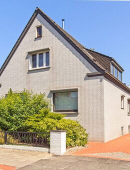 Großzügiges Einfamilienhaus mit Einliegerwohnung in bevorzugter Lage von Bremerhaven Wulsdorf - Bremerhaven