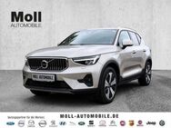 Volvo XC40 Ultimate Bright Recharge Plug-In Hybrid 2WD T4 Twin Engine EU6d StandHZG Navi digitales Cockpit - Aachen