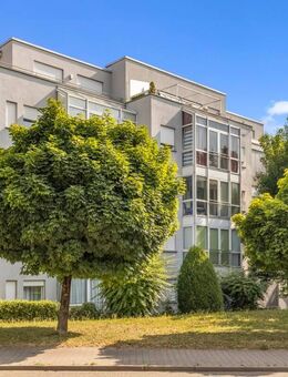 Komfortable 2,5-Zimmer-Eigentumswohnung mit Wintergarten und Garage! - Pforzheim