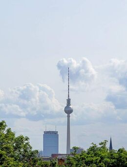 Urbaner Luxus pur: Dachterrasse mit Panoramablick auf den Fernsehturm inklusive! - Berlin