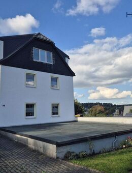 Sofort bezugsfertiges Wohnhaus mit Einliegerwohnung und Ferienbungalow - vielseitig nutzbar - Geyer