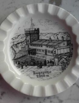 Zugspitze Teller 11 cm Porzellan +Ingolstadt Kreuztor Untersetzer Souvenirs Andenken zus. 3,- - Flensburg