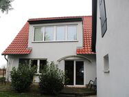 Kurzfristig beziehbar und Platz für die ganze Familie - Nebengelass und Garten inklusive - Herbsleben