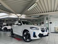 BMW iX3 M Sport Impressive LASER/HUD/360°/PANO./AHK - Hamm