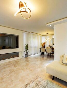 Stilvoll modernisiert - Doppelhaushälfte mit Charme in Schwieberdingen - Schwieberdingen