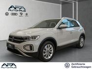 VW T-Roc, 1.5 TSI Style, Jahr 2023 - Gera