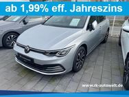 VW Golf, 1.5 VIII eTSI digitales, Jahr 2022 - Soest