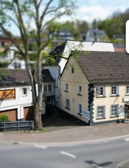 SCHADE IMMOBILIEN - Modernisiertes Wohn- und Geschäftshaus - vielseitig nutzbar und sofort verfügbar - Schalksmühle