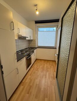 freundliche 2-Zimmerwohnung mit Balkon - Uelzen