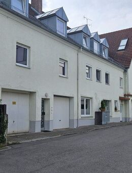 Seltene Gelegenheit: 2-Zimmer Etagenwohnung mitten in Burghausen - Burghausen