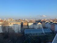 Möblierte 2-Zimmer-Wohnung am Kottbusser Tor mit wundervollen Blick auf die Stadt. - Berlin