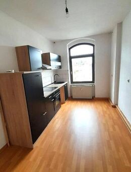 2-Zi Wohnung mit EBK-Zeile fast im Zentrum - Zwickau