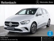 Mercedes B 180, Progressive, Jahr 2023 - Lebach